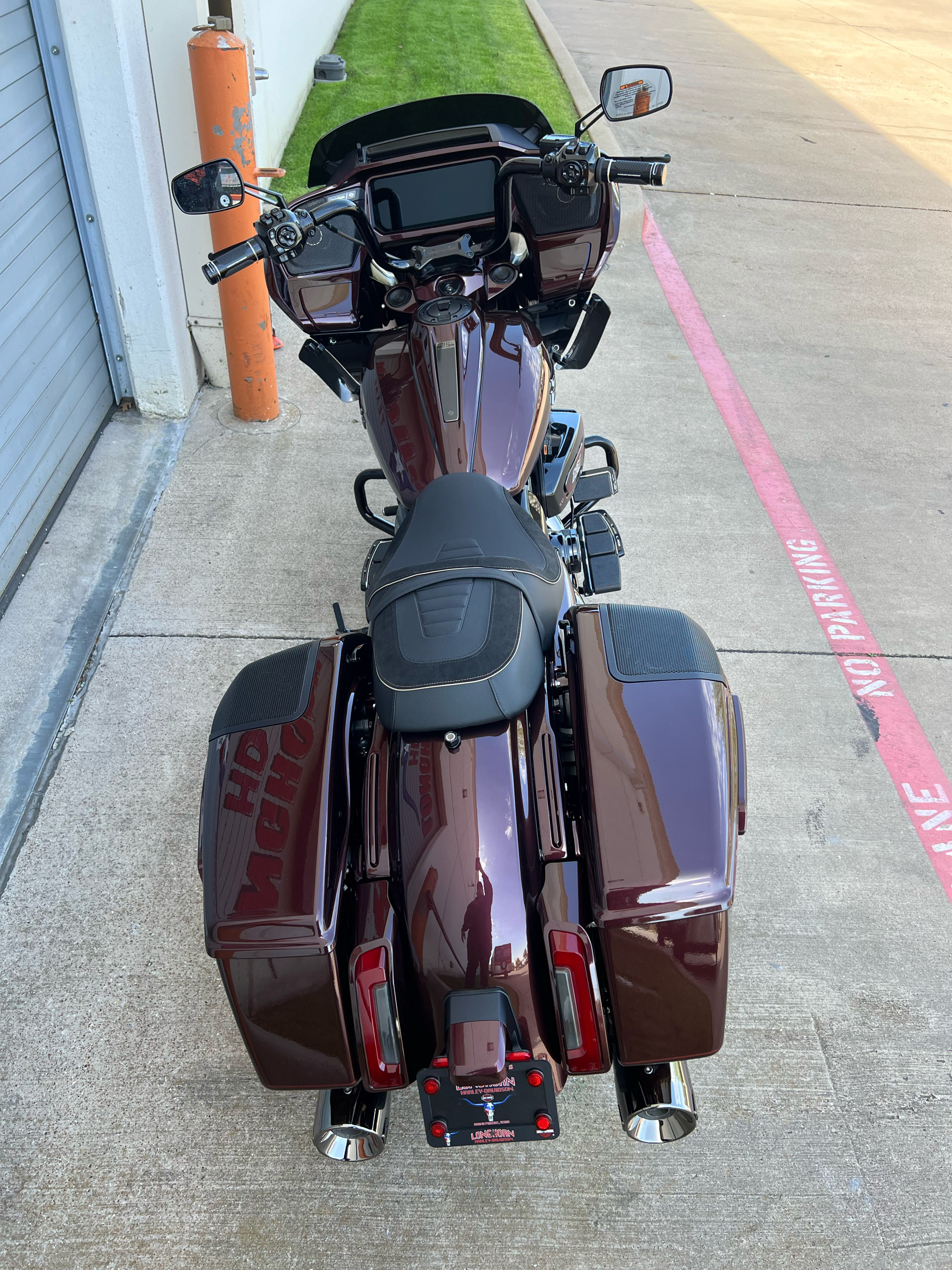 2024 Harley-Davidson CVO™ Road Glide® in Grand Prairie, Texas - Photo 8