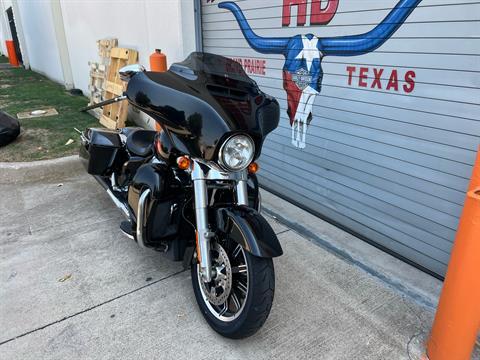 2019 Harley-Davidson Electra Glide® Standard in Grand Prairie, Texas - Photo 4