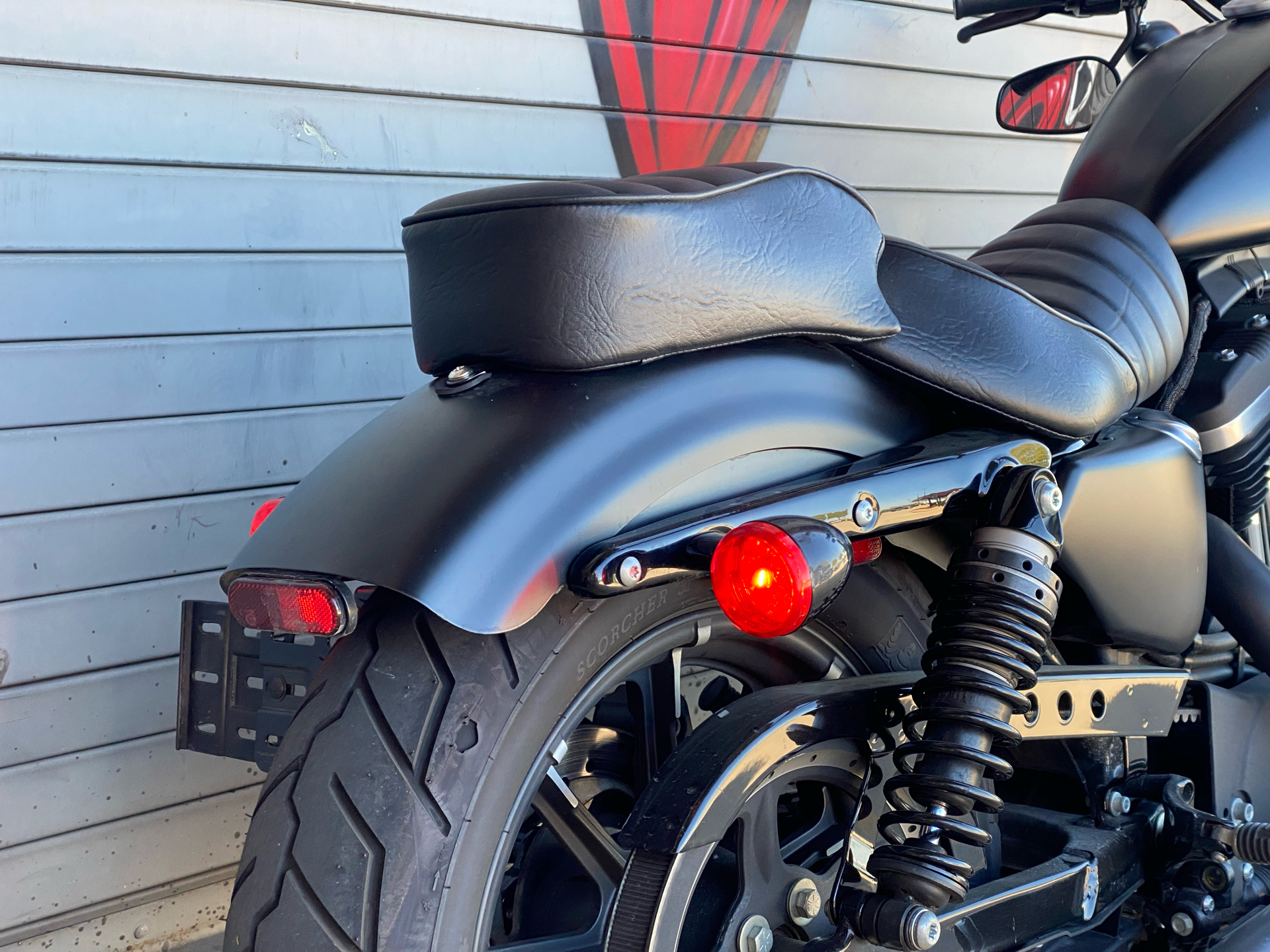 2019 Harley-Davidson Iron 883™ in Carrollton, Texas - Photo 10