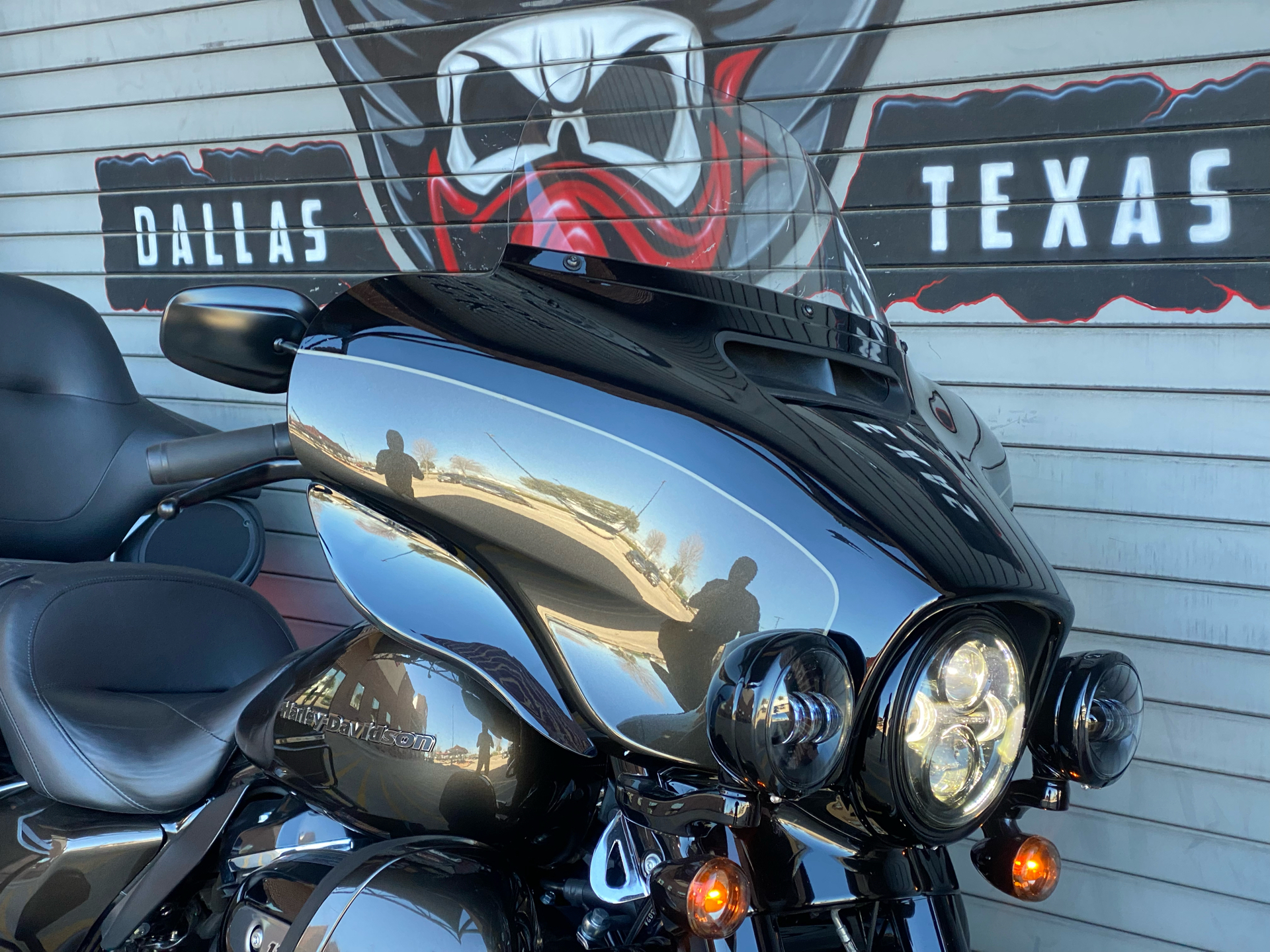 2020 Harley-Davidson Ultra Limited in Carrollton, Texas - Photo 2