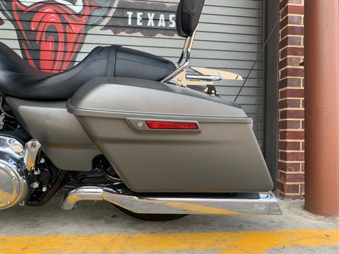 2018 Harley-Davidson Street Glide® in Carrollton, Texas - Photo 15