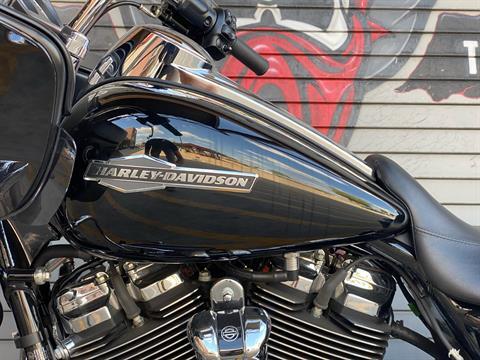 2021 Harley-Davidson Road Glide® in Carrollton, Texas - Photo 14