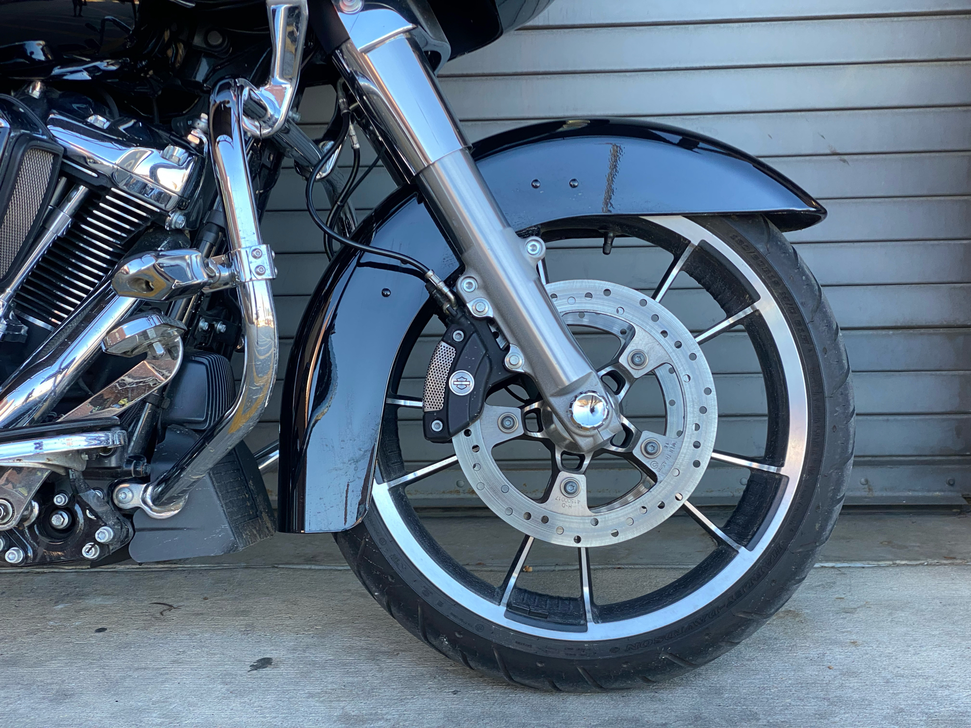 2021 Harley-Davidson Road Glide® in Carrollton, Texas - Photo 4