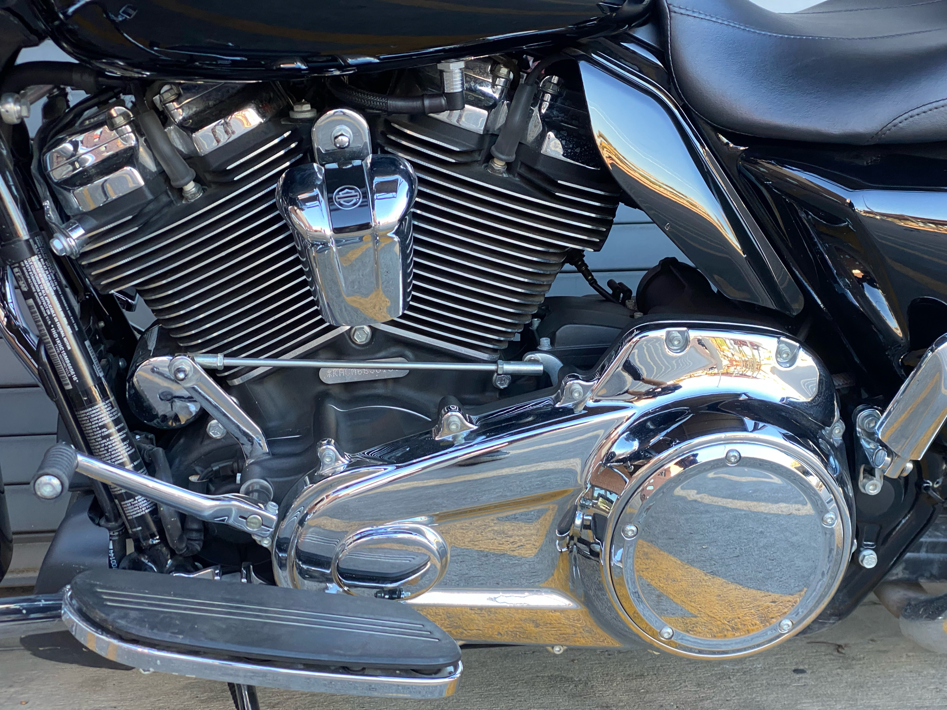 2021 Harley-Davidson Road Glide® in Carrollton, Texas - Photo 15