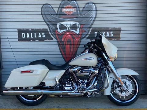 2022 Harley-Davidson Street Glide® in Carrollton, Texas - Photo 3