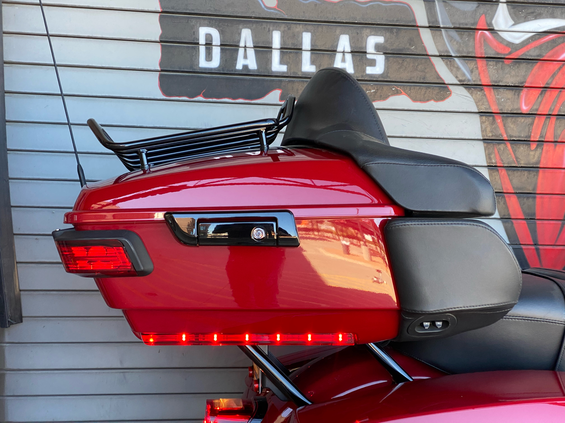 2020 Harley-Davidson Road Glide® Limited in Carrollton, Texas - Photo 10