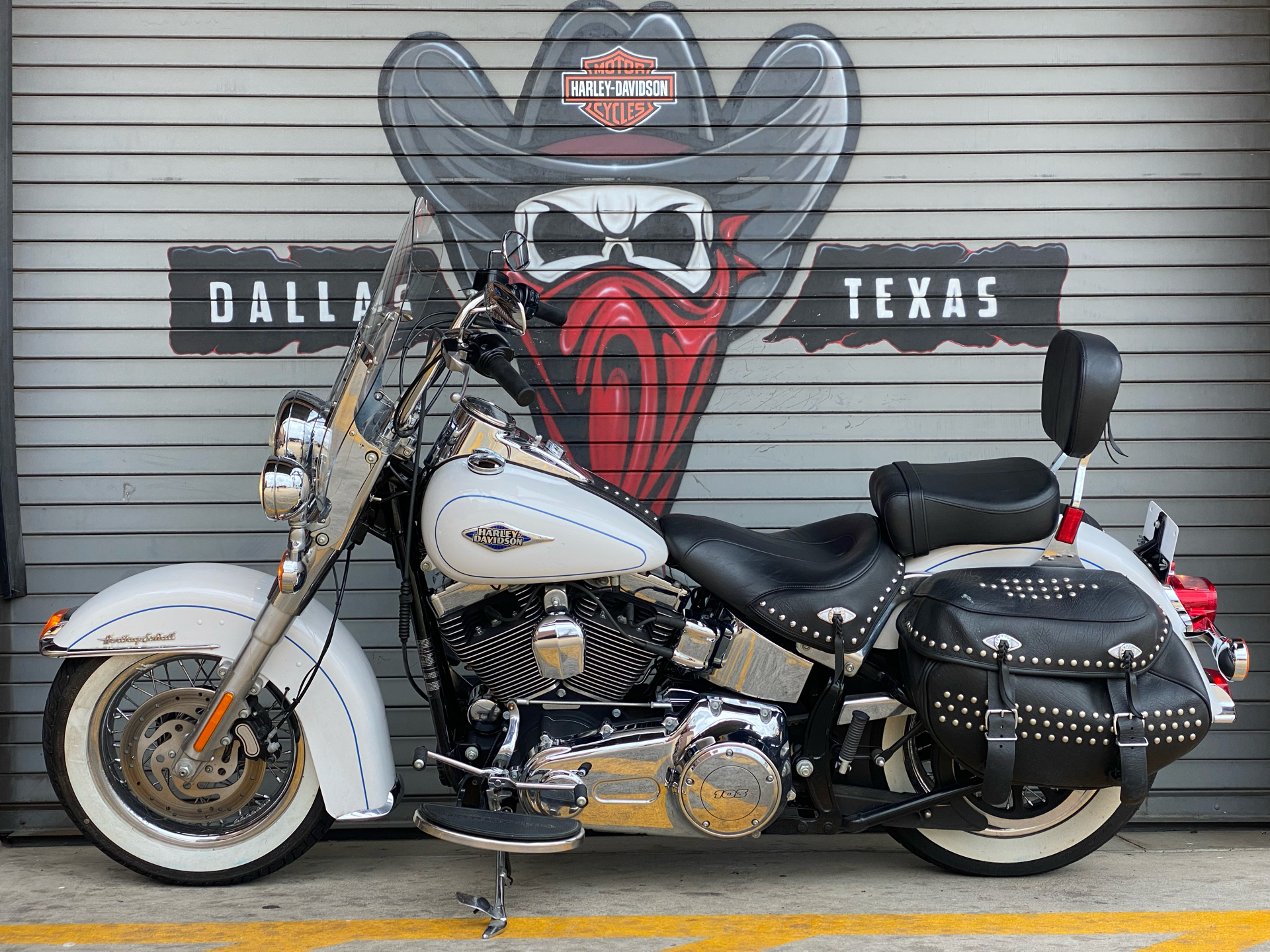 2013 Harley-Davidson Heritage Softail® Classic in Carrollton, Texas - Photo 11