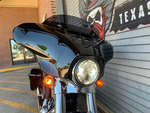 2023 Harley-Davidson Street Glide® Special in Carrollton, Texas - Photo 2