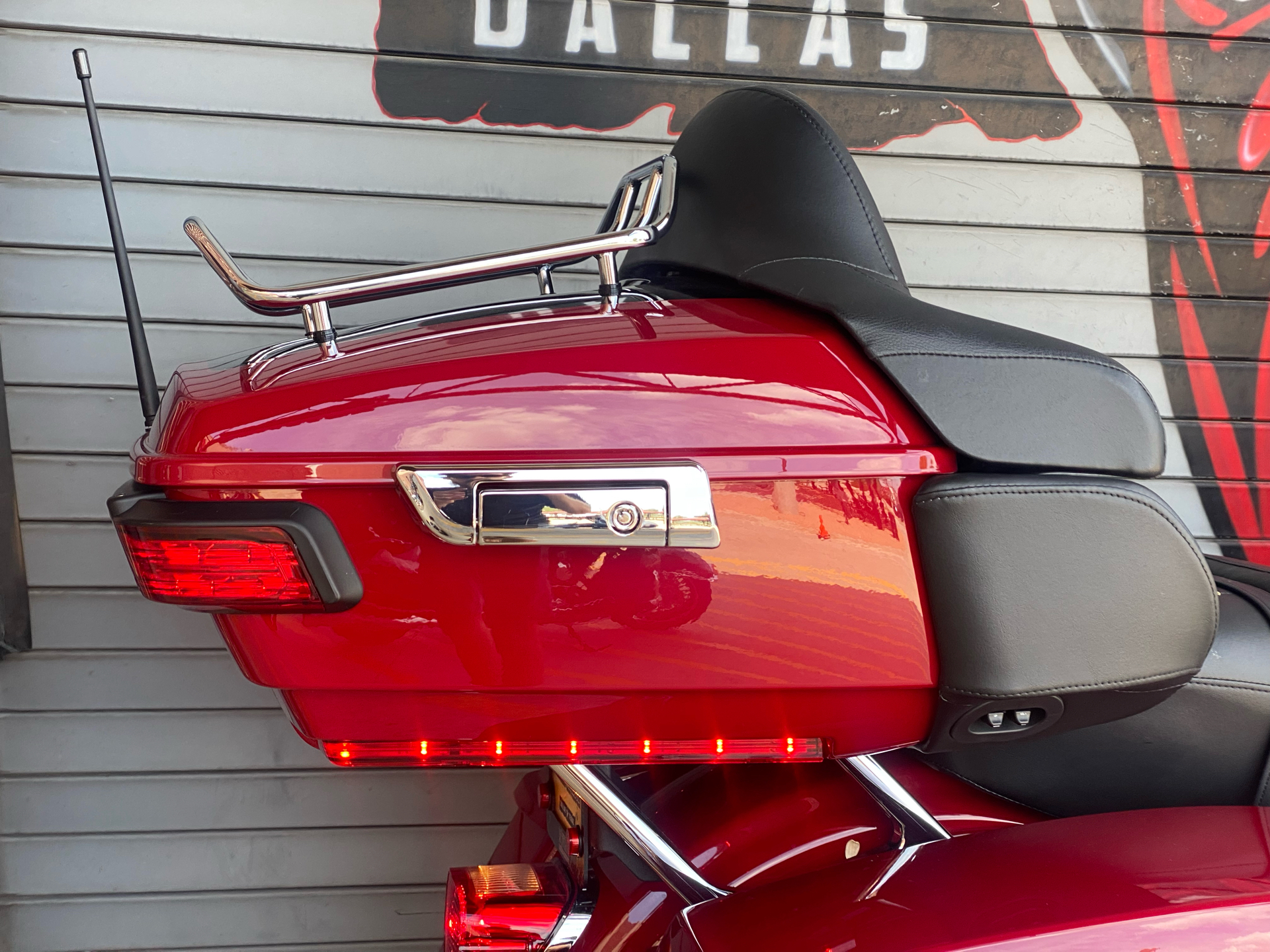 2021 Harley-Davidson Ultra Limited in Carrollton, Texas - Photo 9
