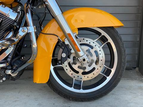 2013 Harley-Davidson Street Glide® in Carrollton, Texas - Photo 4