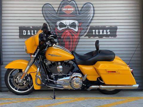 2013 Harley-Davidson Street Glide® in Carrollton, Texas - Photo 13