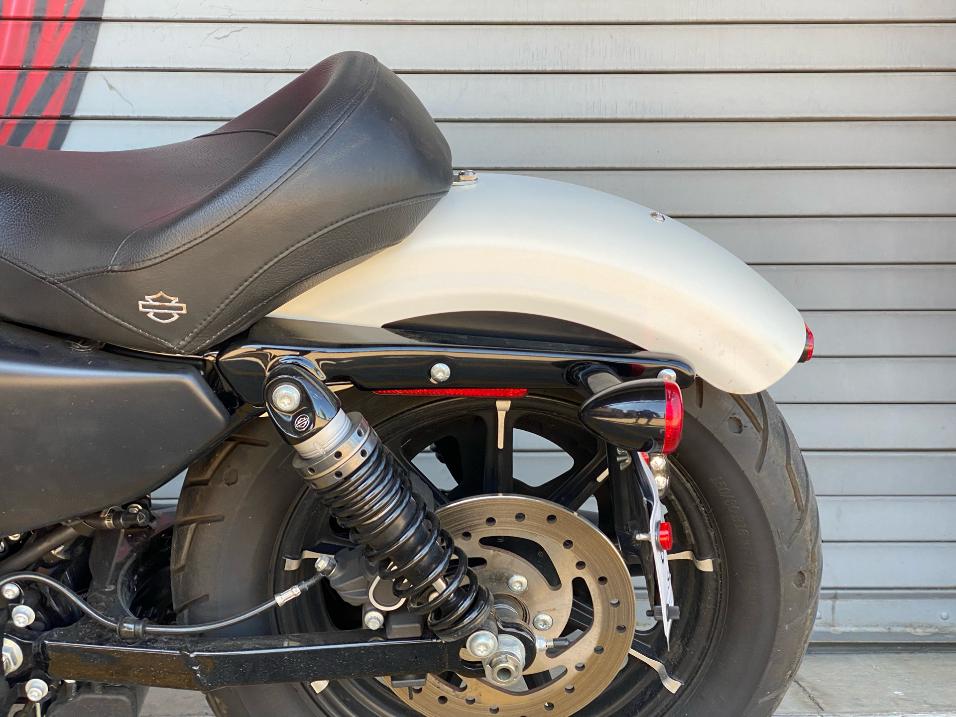 2018 Harley-Davidson Iron 883™ in Carrollton, Texas - Photo 17