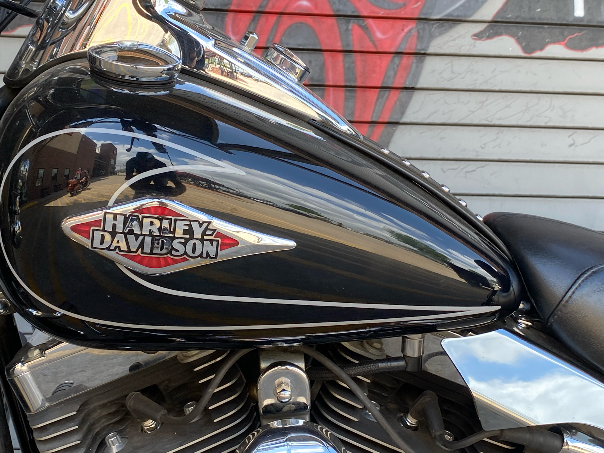 2011 Harley-Davidson Heritage Softail® Classic in Carrollton, Texas - Photo 16