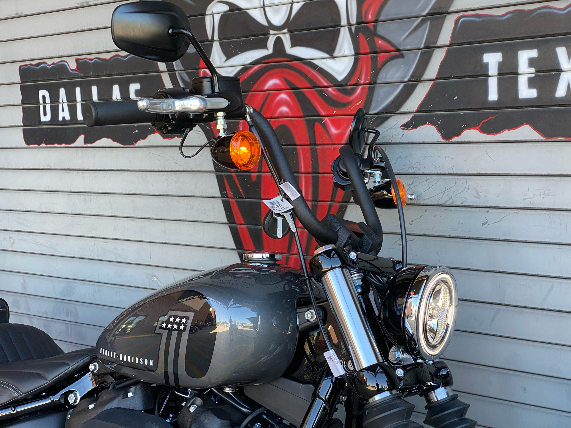 2022 Harley-Davidson Street Bob® 114 in Carrollton, Texas - Photo 9