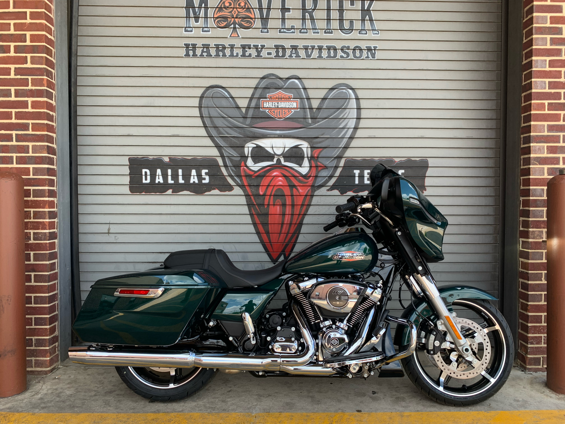 2024 Harley-Davidson Street Glide® in Carrollton, Texas - Photo 1