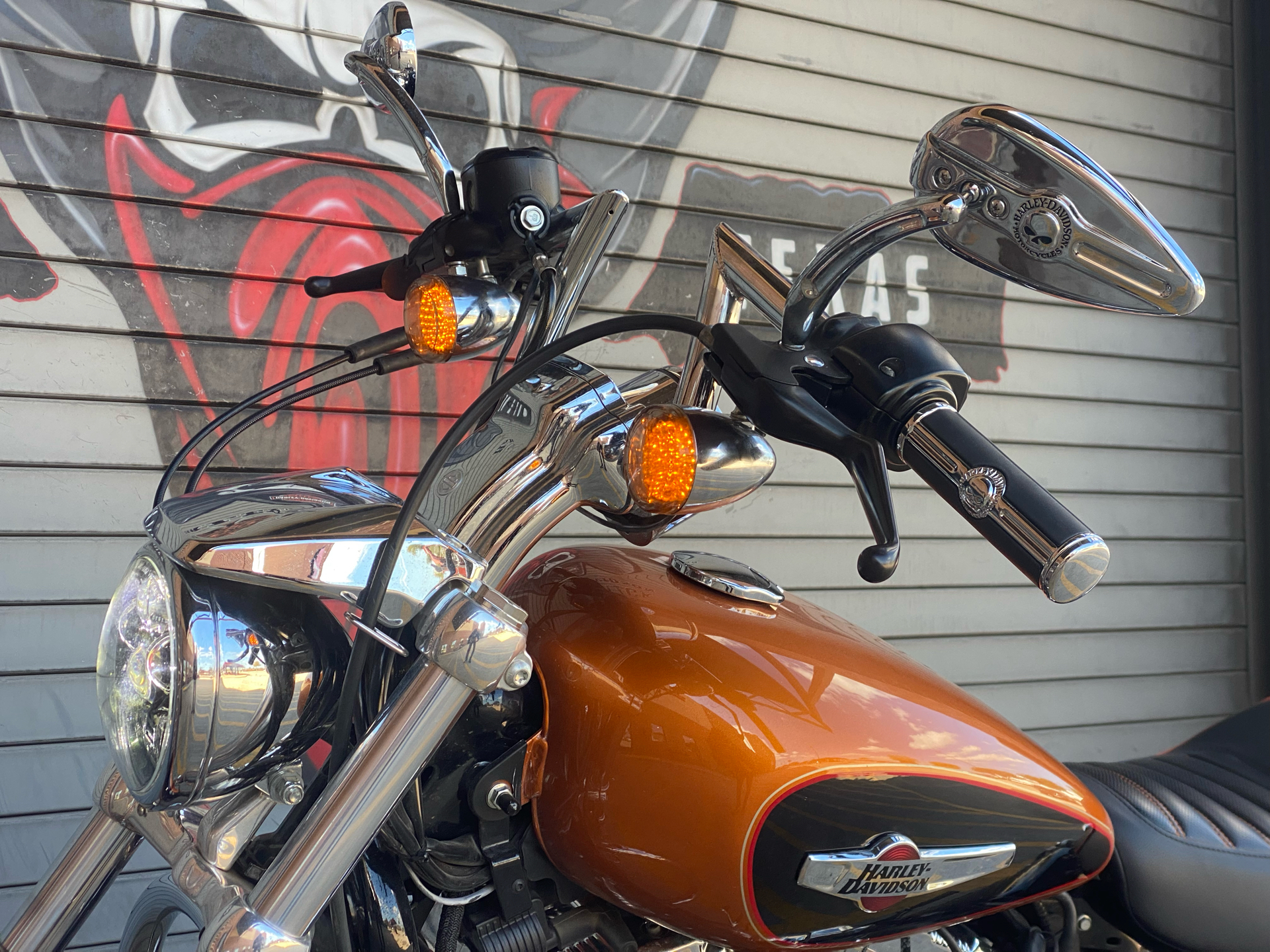 2016 Harley-Davidson 1200 Custom in Carrollton, Texas - Photo 16
