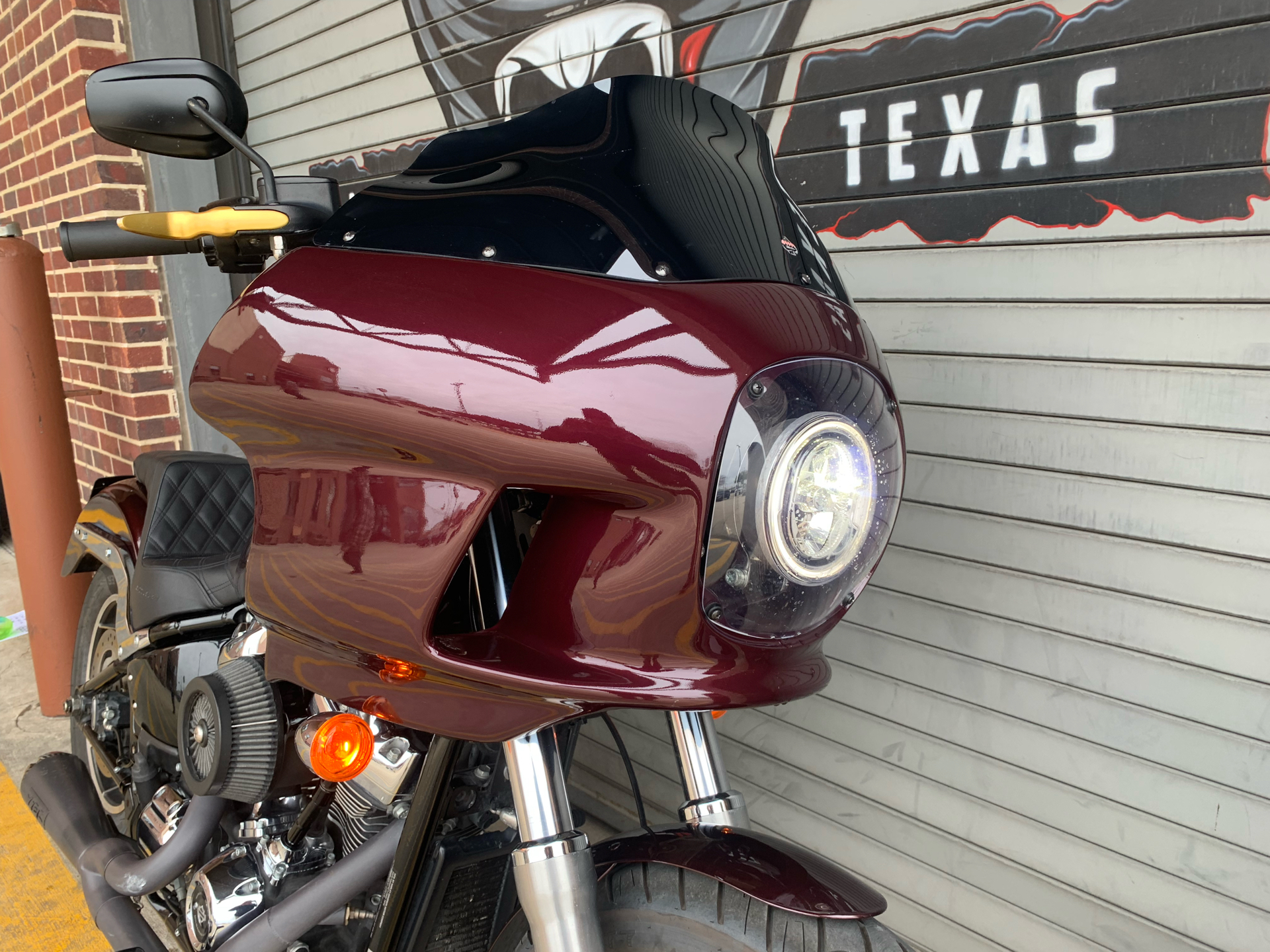 2019 Harley-Davidson Low Rider® in Carrollton, Texas - Photo 2