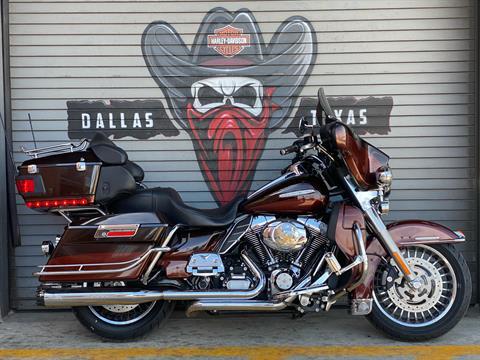 2011 Harley-Davidson Electra Glide® Ultra Limited in Carrollton, Texas - Photo 3