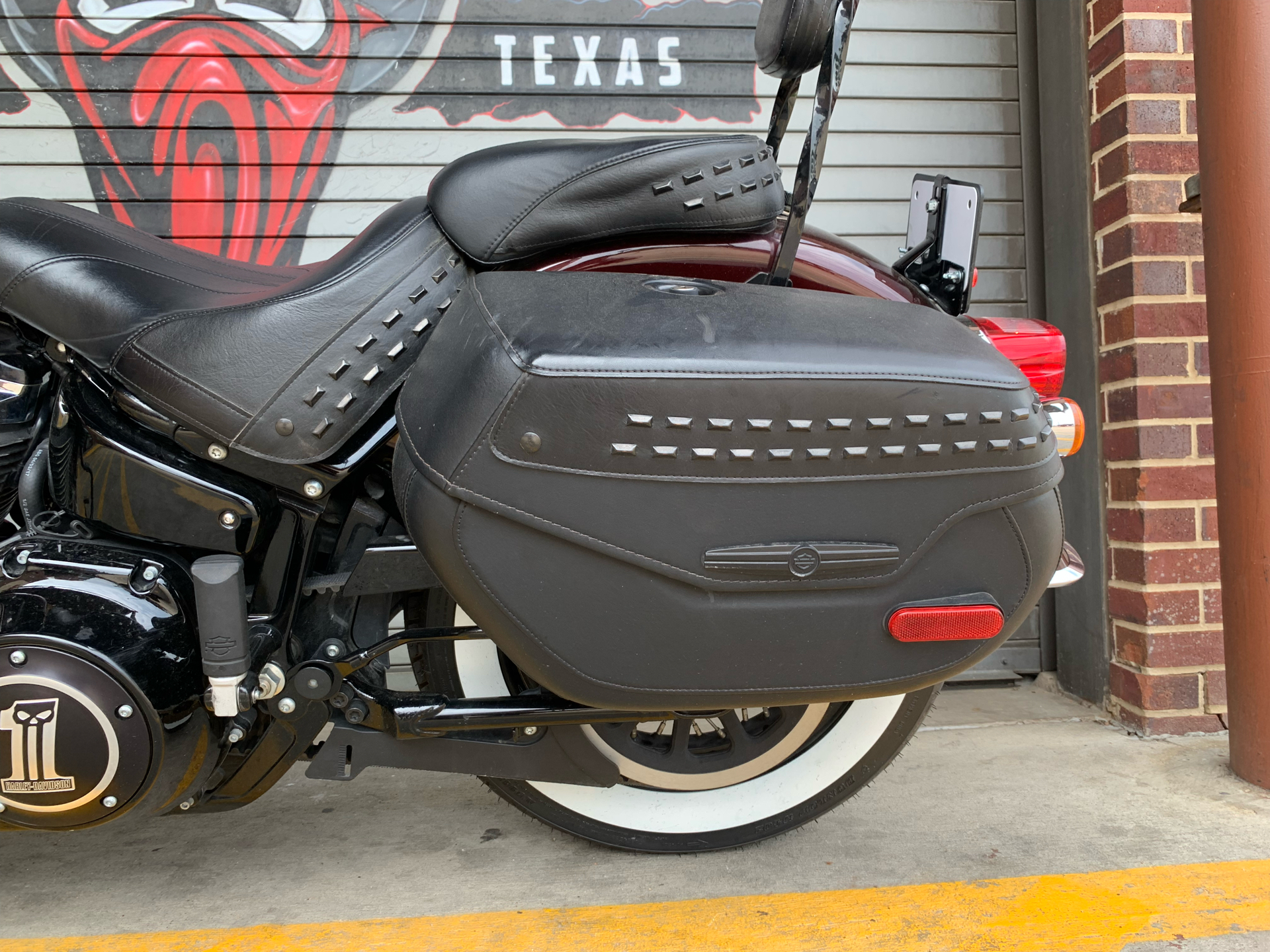 2018 Harley-Davidson Heritage Classic in Carrollton, Texas - Photo 15
