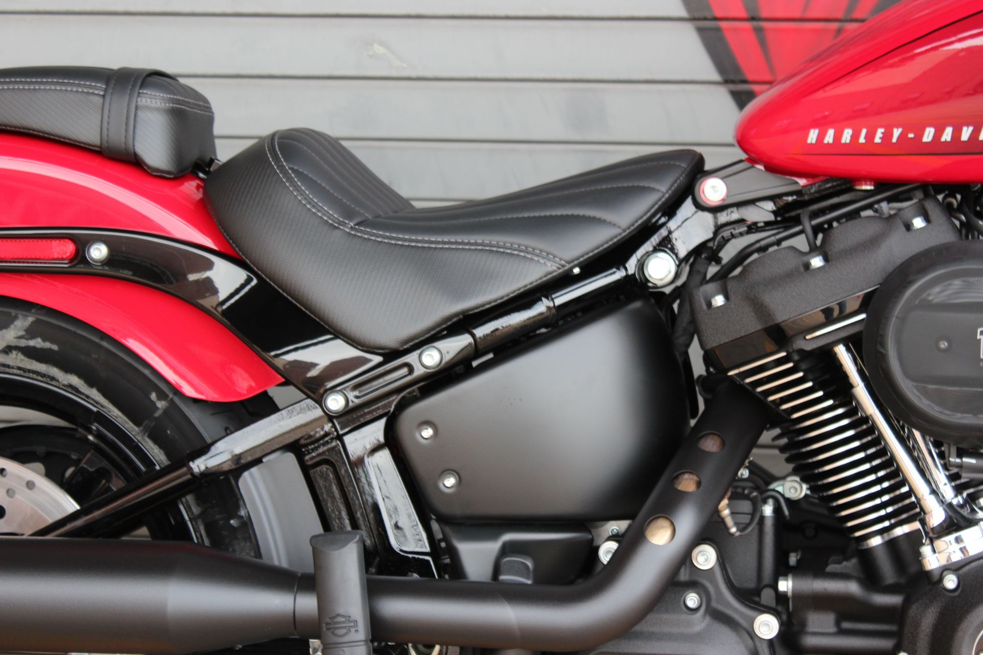 2022 Harley-Davidson Street Bob® 114 in Carrollton, Texas - Photo 8