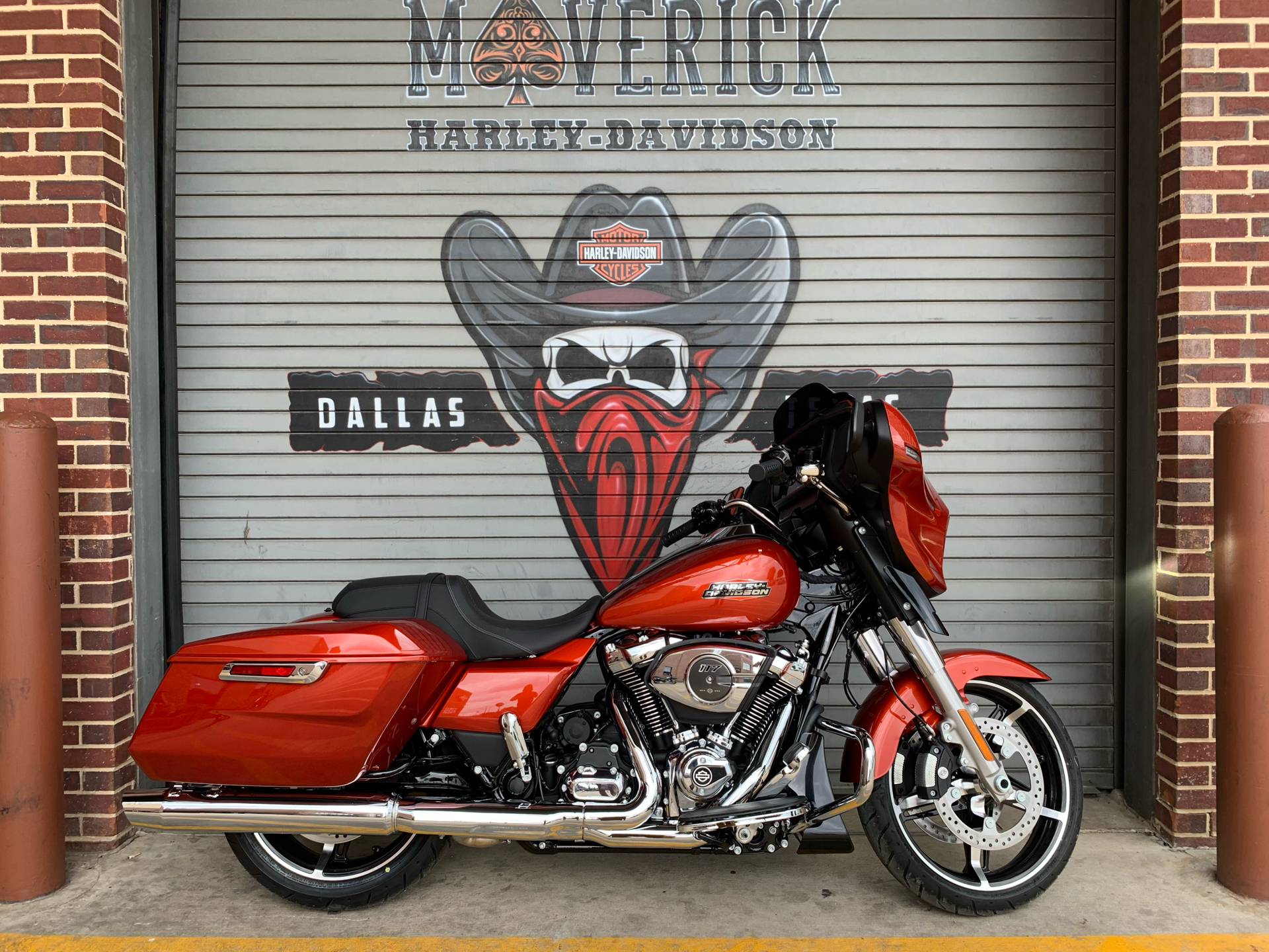 2024 Harley-Davidson Street Glide® in Carrollton, Texas - Photo 1