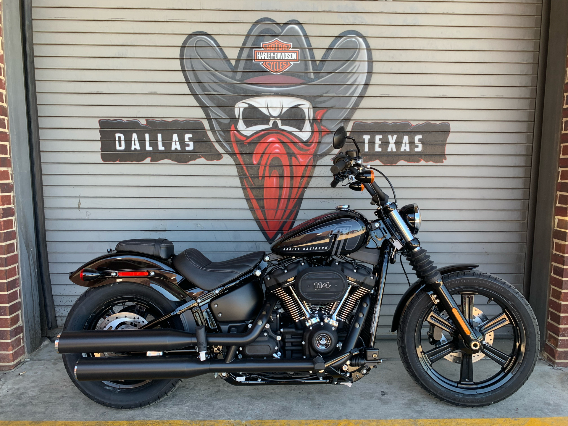 2024 Harley-Davidson Street Bob® 114 in Carrollton, Texas - Photo 3
