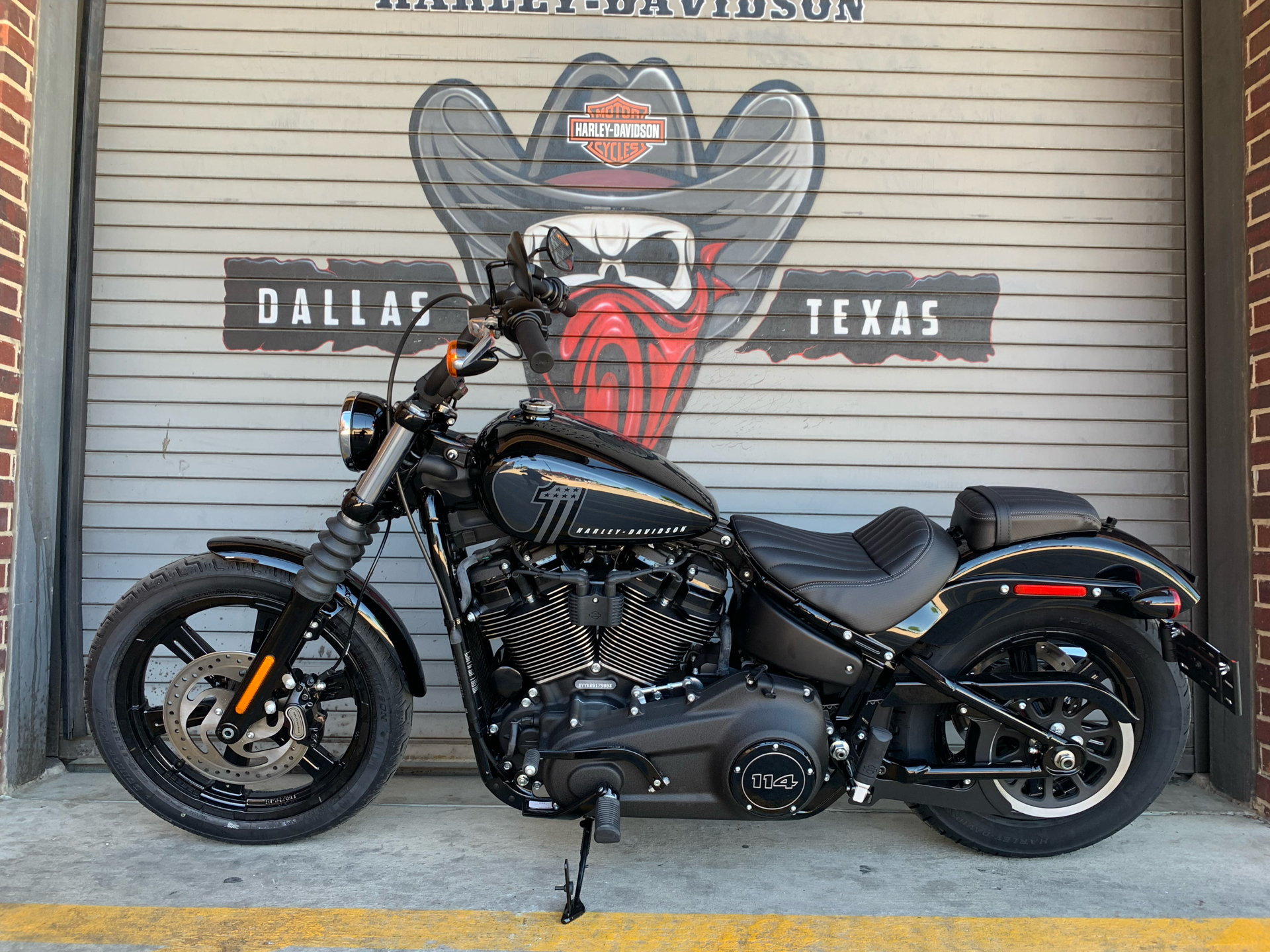 2024 Harley-Davidson Street Bob® 114 in Carrollton, Texas - Photo 10