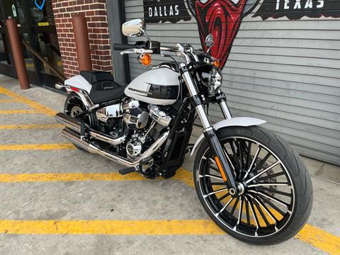 2024 Harley-Davidson Breakout® in Carrollton, Texas - Photo 2