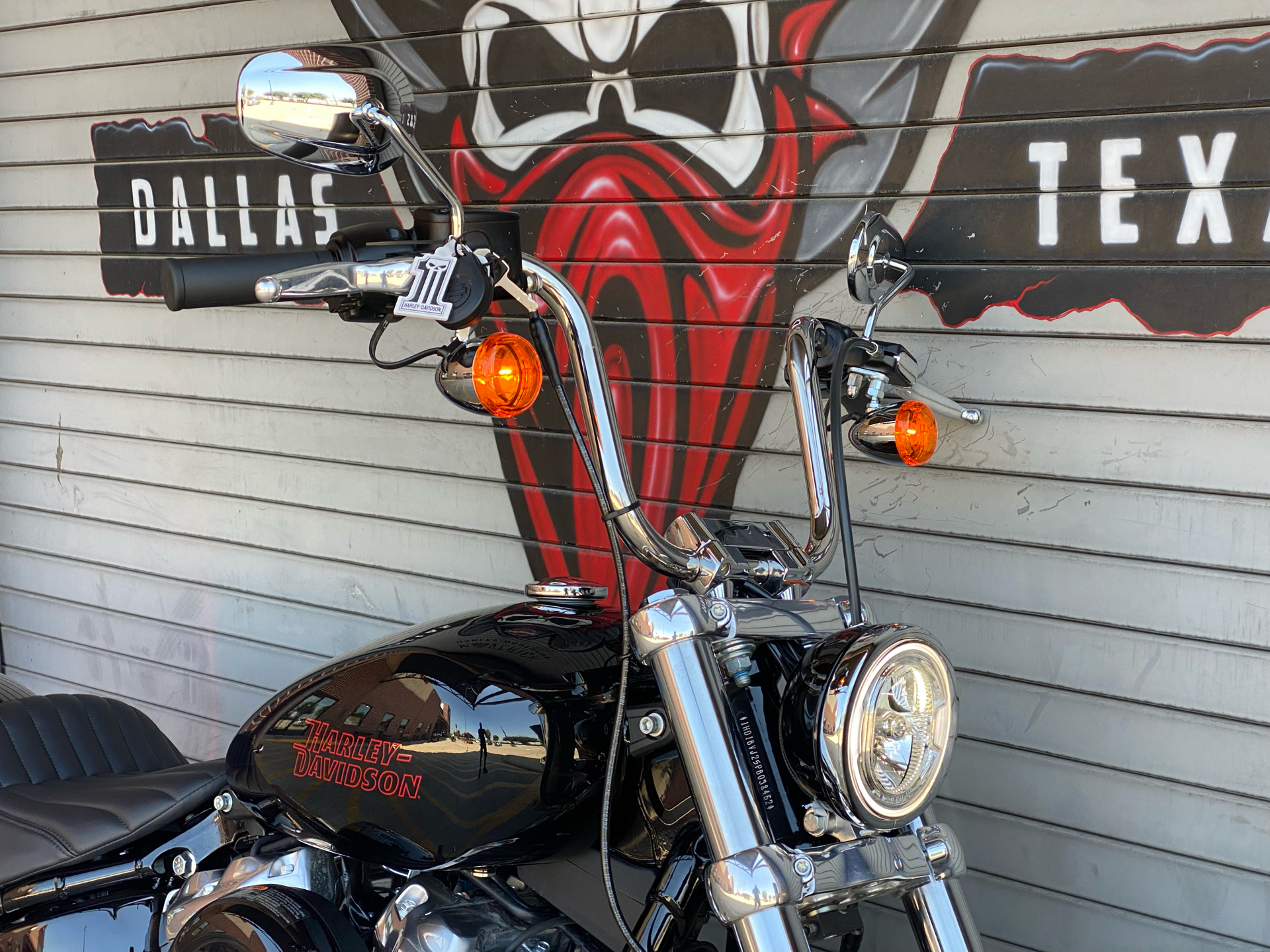 2023 Harley-Davidson Softail® Standard in Carrollton, Texas - Photo 2