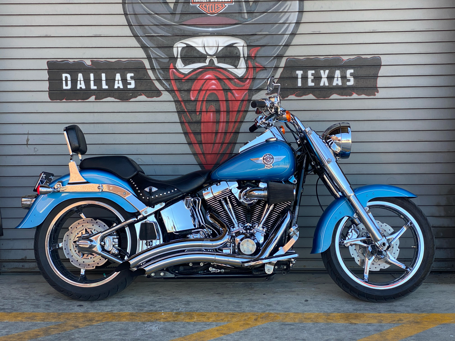 2011 Harley-Davidson Softail® Fat Boy® in Carrollton, Texas - Photo 3
