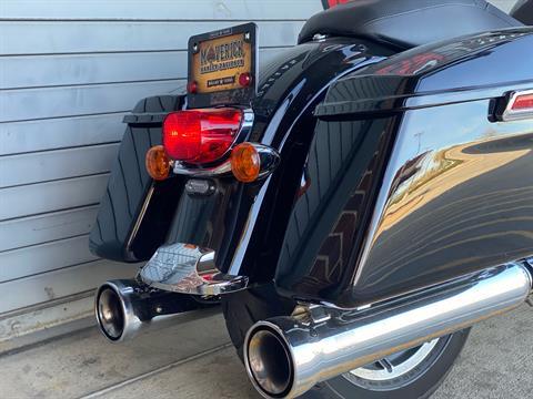 2019 Harley-Davidson Police Electra Glide® in Carrollton, Texas - Photo 10