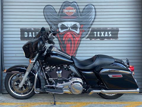 2019 Harley-Davidson Police Electra Glide® in Carrollton, Texas - Photo 13