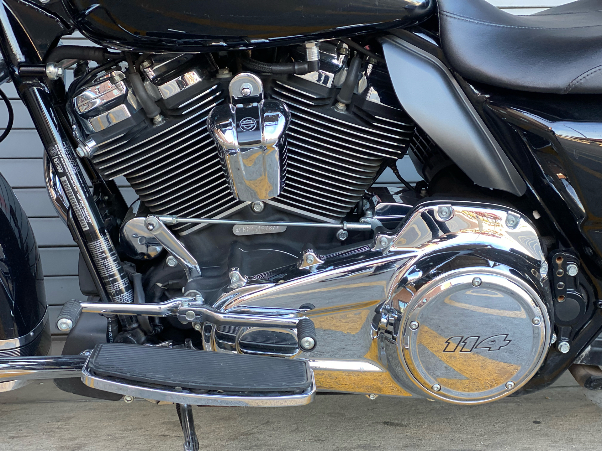 2019 Harley-Davidson Police Electra Glide® in Carrollton, Texas - Photo 17