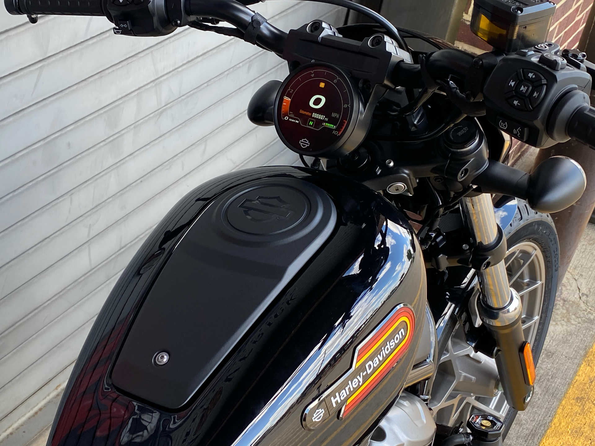 2023 Harley-Davidson Nightster® Special in Carrollton, Texas - Photo 10