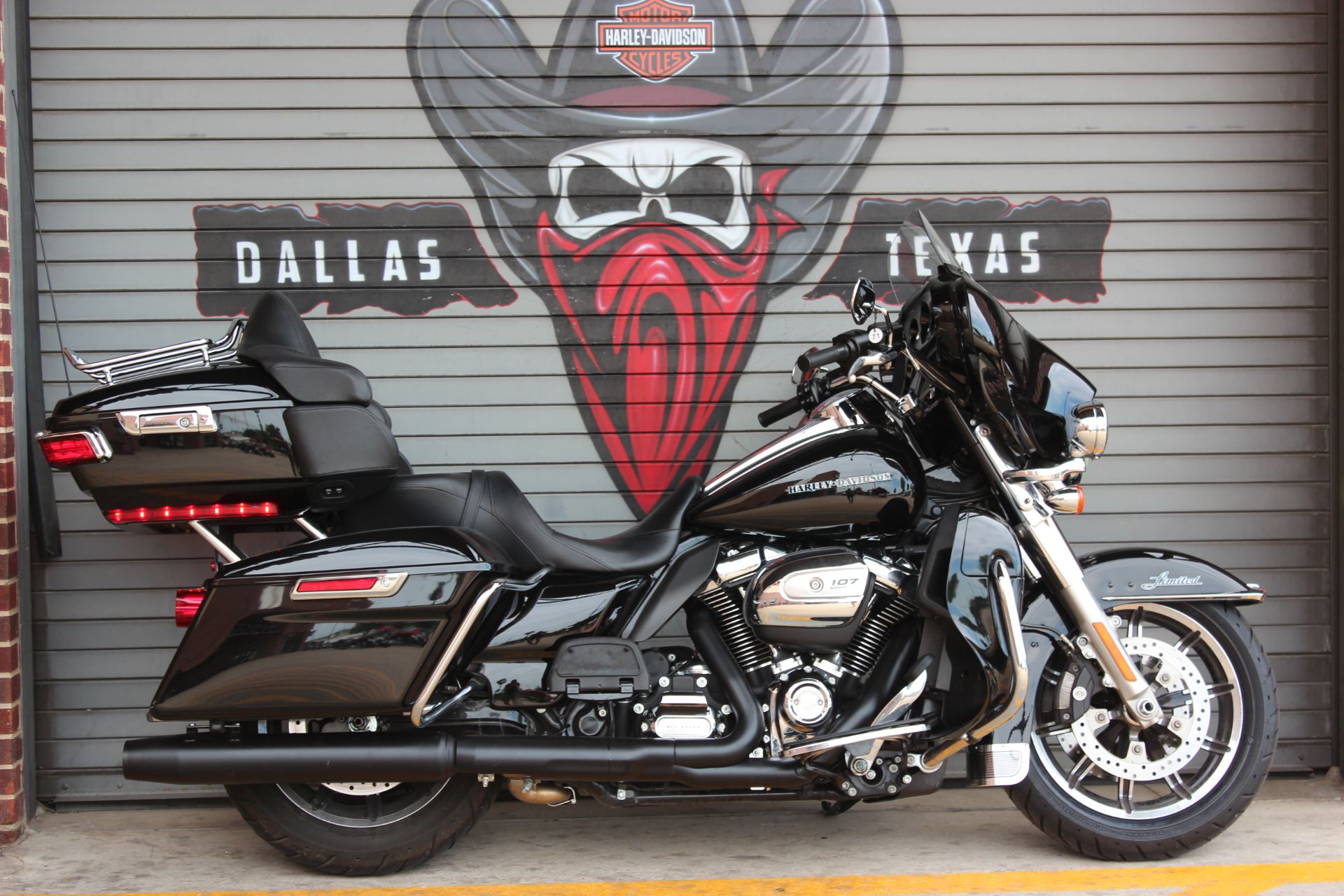 2018 Harley-Davidson Ultra Limited Low in Carrollton, Texas - Photo 3