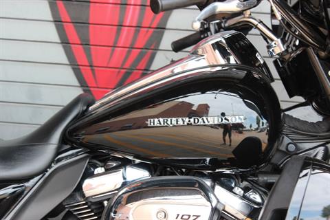2018 Harley-Davidson Ultra Limited Low in Carrollton, Texas - Photo 5