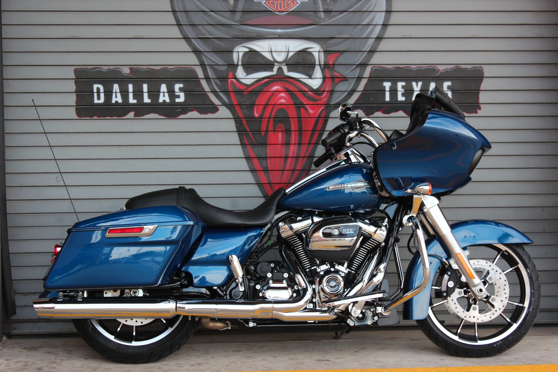 2022 Harley-Davidson Road Glide® in Carrollton, Texas - Photo 3