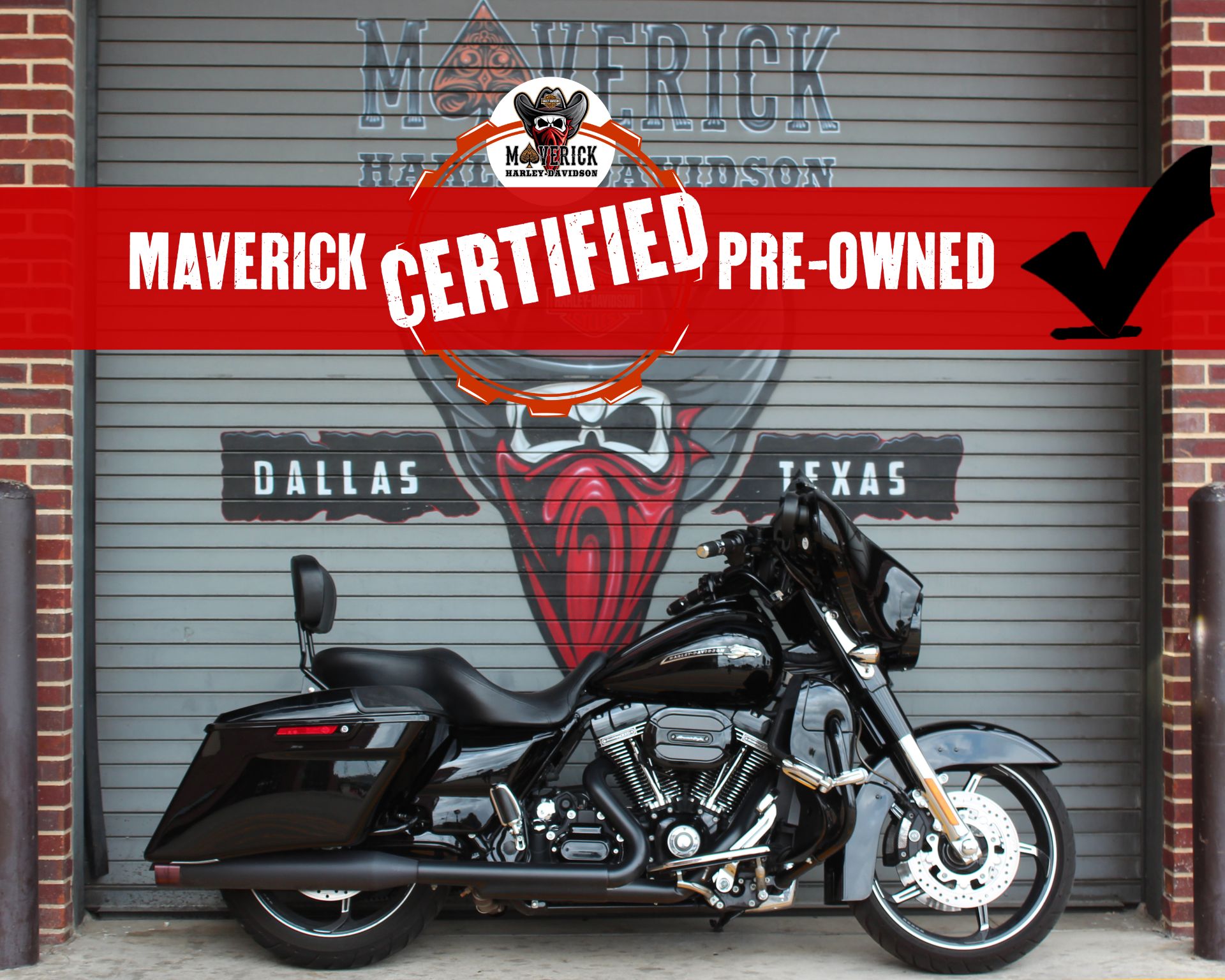 2016 Harley-Davidson CVO™ Street Glide® in Carrollton, Texas - Photo 1