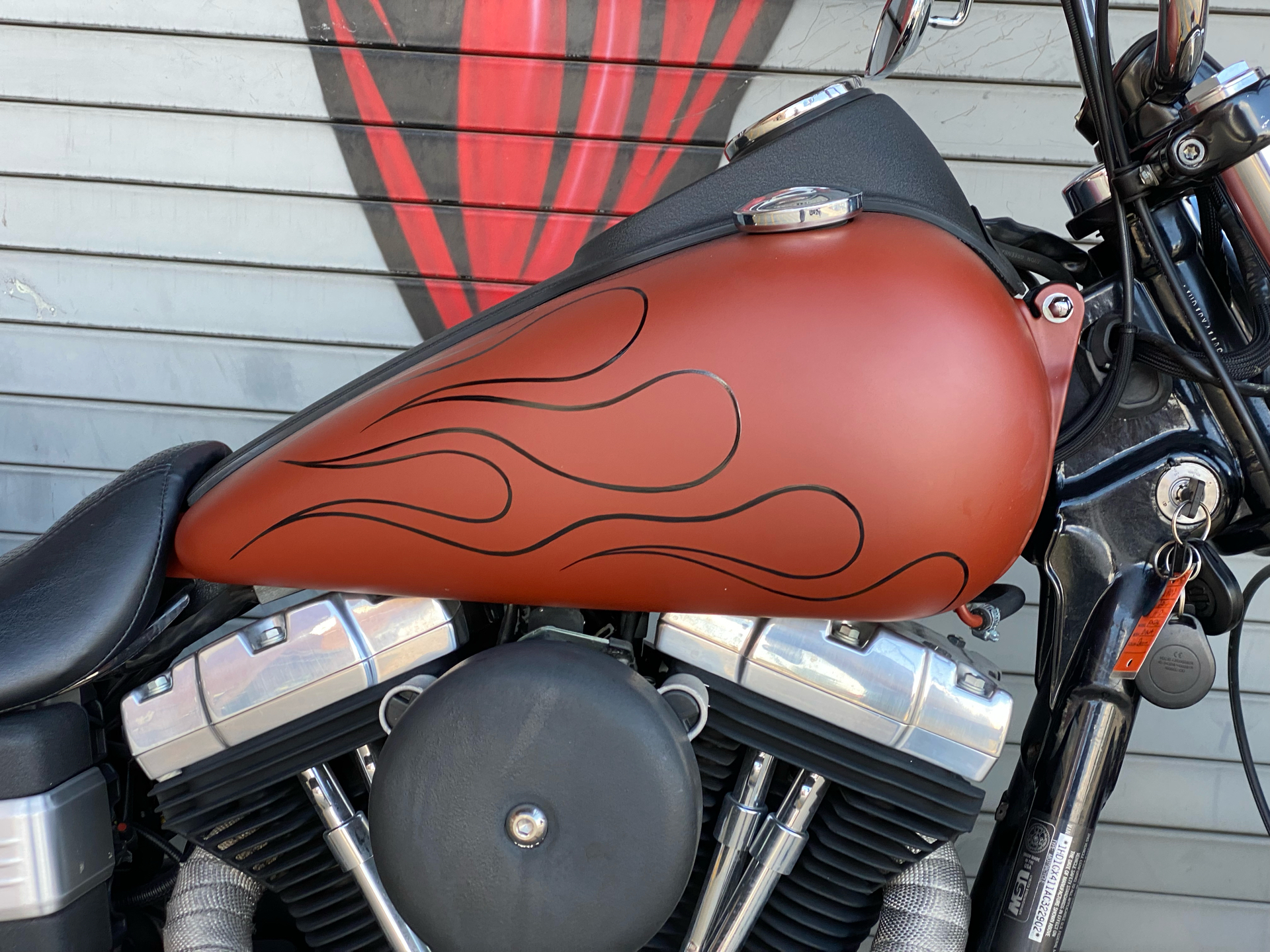 2010 Harley-Davidson Dyna® Street Bob® in Carrollton, Texas - Photo 5