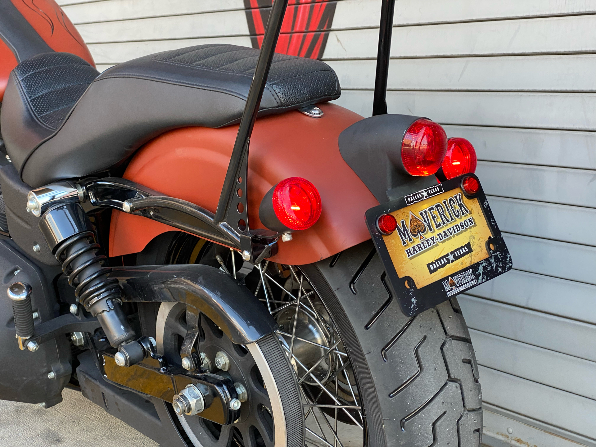 2010 Harley-Davidson Dyna® Street Bob® in Carrollton, Texas - Photo 18