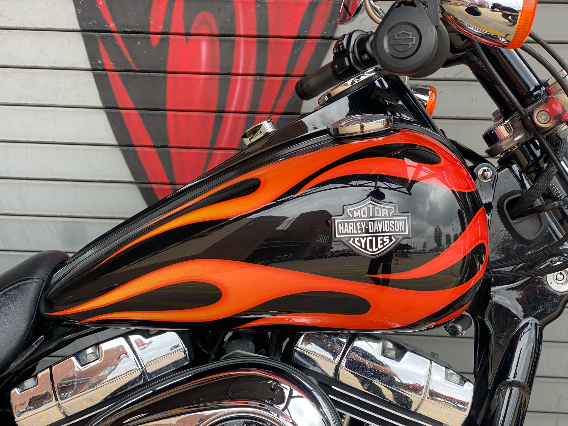 2010 Harley-Davidson Dyna® Wide Glide® in Carrollton, Texas - Photo 5
