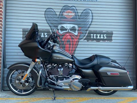 2020 Harley-Davidson Road Glide® in Carrollton, Texas - Photo 13