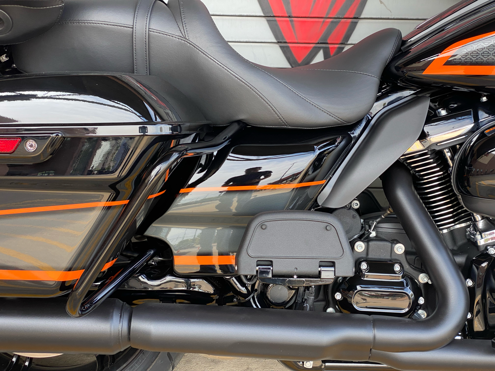 2022 Harley-Davidson Ultra Limited in Carrollton, Texas - Photo 8