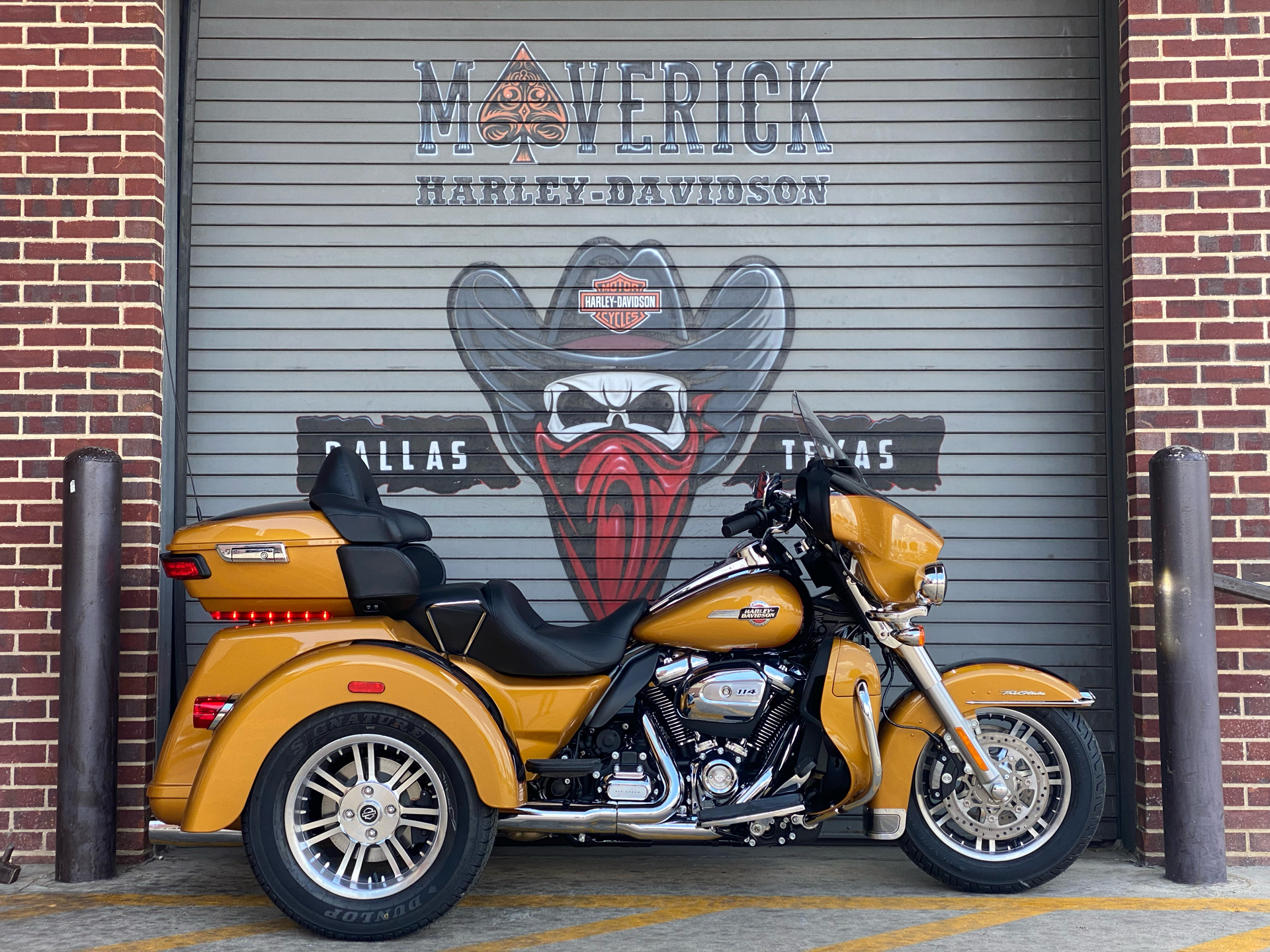 2023 Harley-Davidson Tri Glide® Ultra in Carrollton, Texas - Photo 1