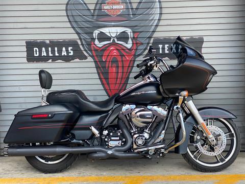 2015 Harley-Davidson Road Glide® Special in Carrollton, Texas - Photo 3