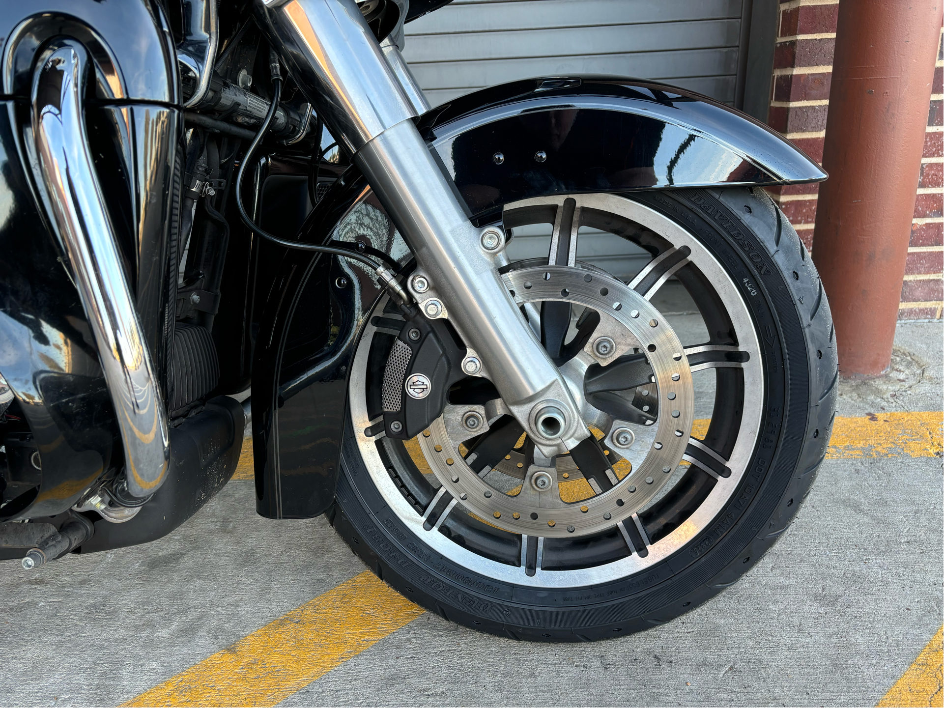 2018 Harley-Davidson Road Glide® Ultra in Carrollton, Texas - Photo 4