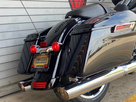 2017 Harley-Davidson Road Glide® Special in Carrollton, Texas - Photo 9