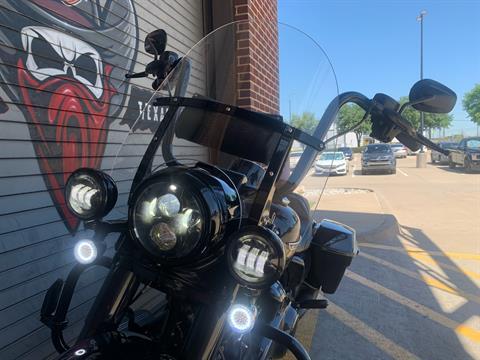 2017 Harley-Davidson Road King® Special in Carrollton, Texas - Photo 11