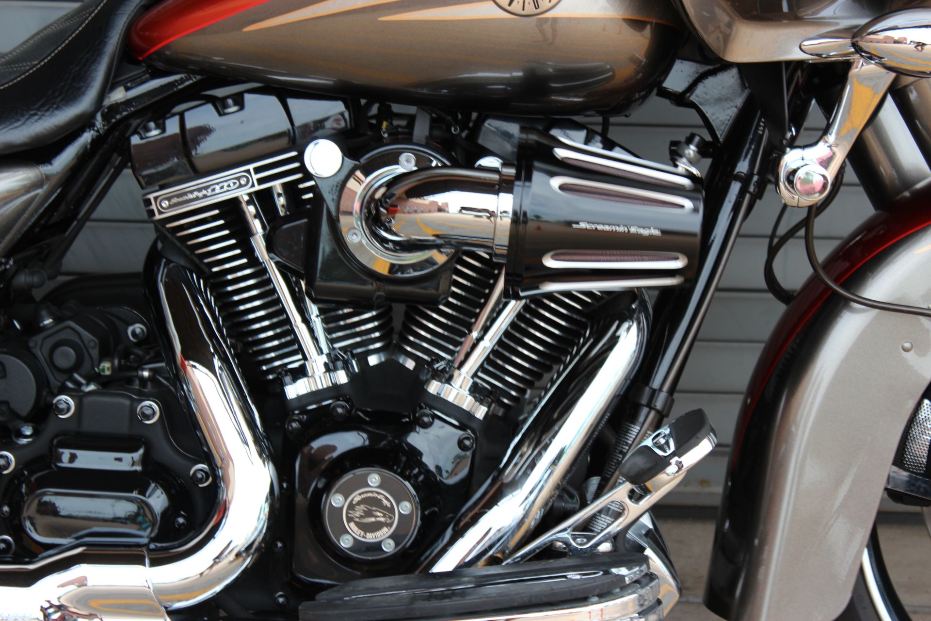 2013 Harley-Davidson CVO™ Road Glide® Custom in Carrollton, Texas - Photo 7