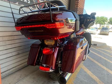 2016 Harley-Davidson Ultra Limited Low in Carrollton, Texas - Photo 8